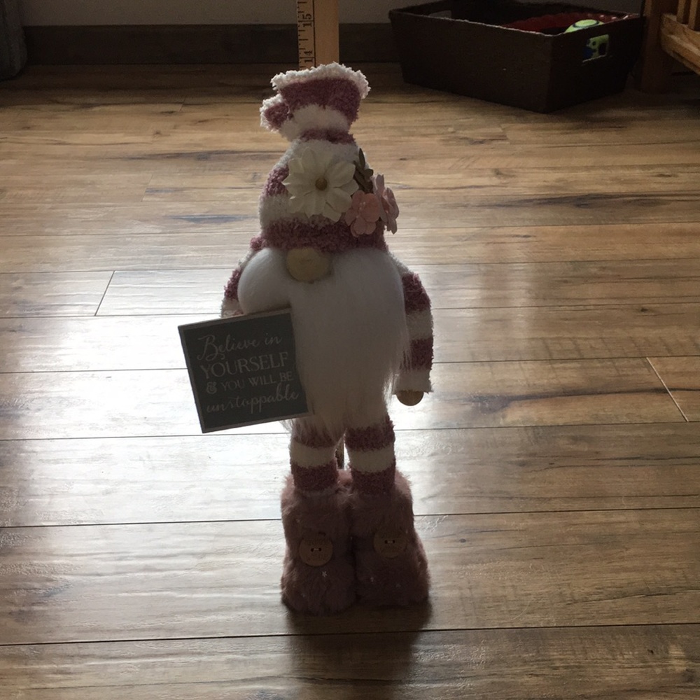 (Homemade)Plum Puddin says, “Hi 😊, looking for my forever home.” 14inches tall
